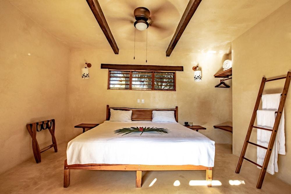 Hotel Buenavista Bacalar Jungle Experience Exterior photo